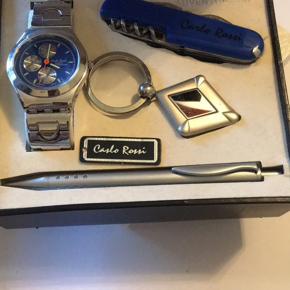 Carlo Rossi Adventure Waterproof NEW 4 pcs set watch utility knife keychain pen - Picture 4 of 6